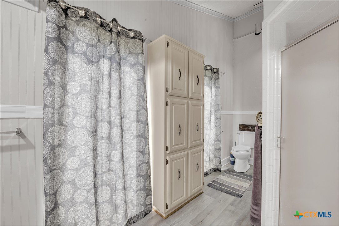 602 White Oak Lane Property Photo 18