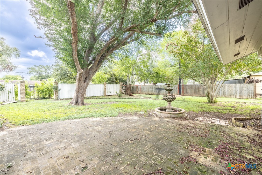 Property Photo 26