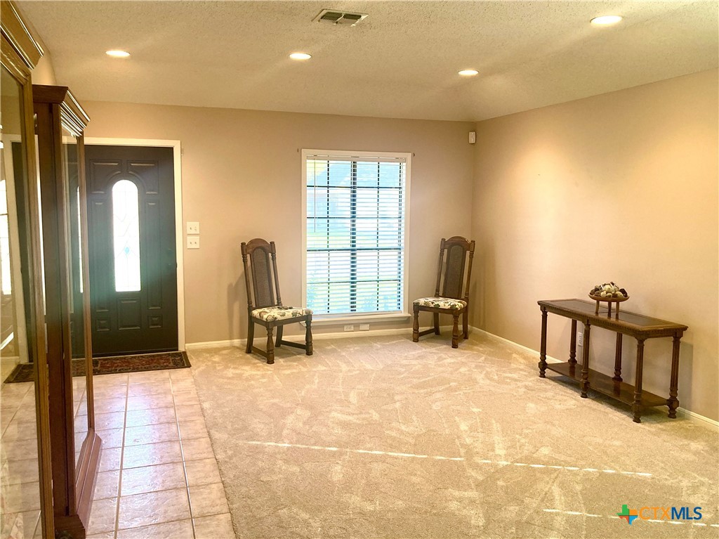621 Brocton Street Property Photo 2