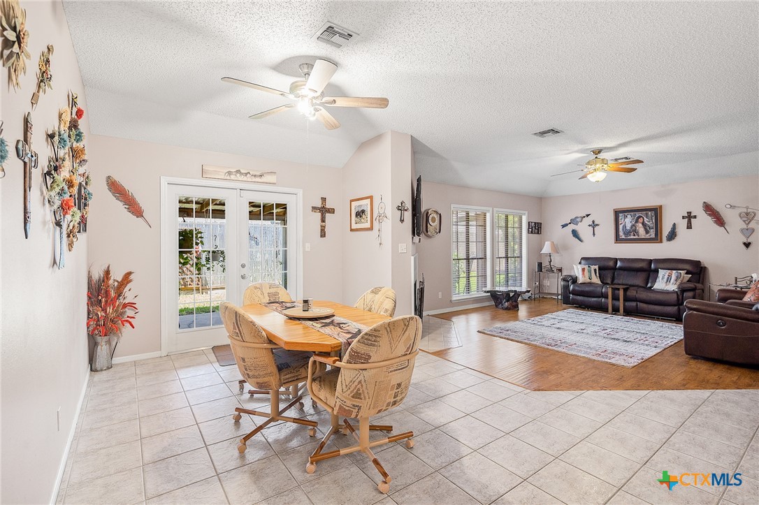 621 Brocton Street Property Photo 4
