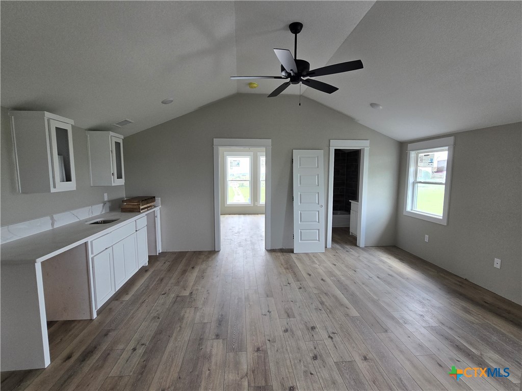 8186 S Lone Star Parkway Property Photo 21