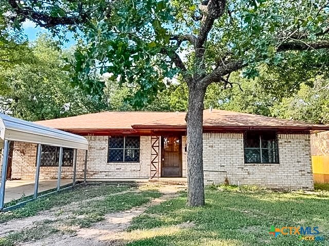 2413 Oak Drive Property Photo