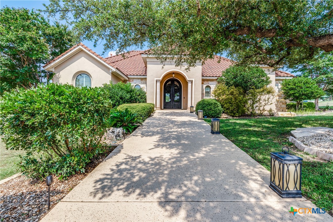 1027 Las Brisas Drive Property Photo 4
