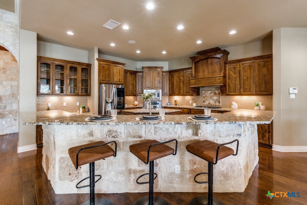 1027 Las Brisas Drive Property Photo 14