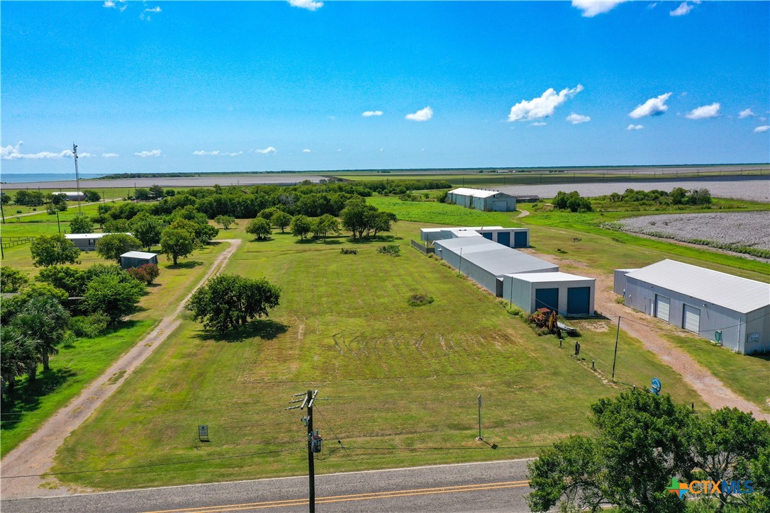 302 Luthardt Property Photo 10