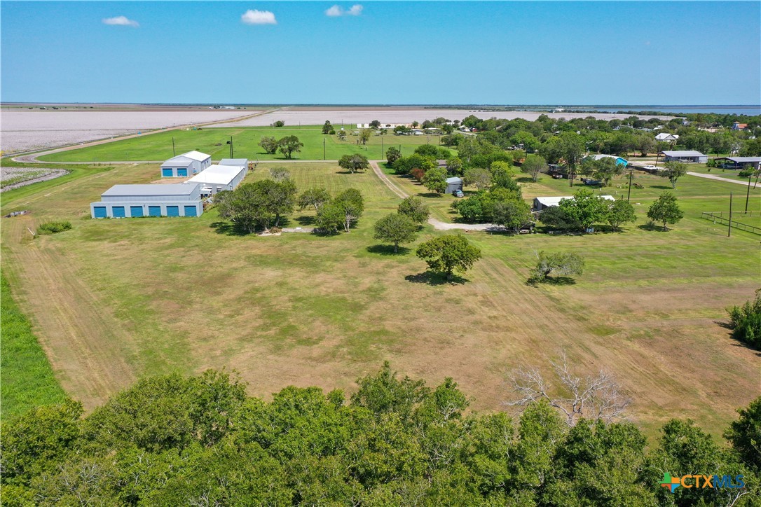 302 Luthardt Property Photo 16