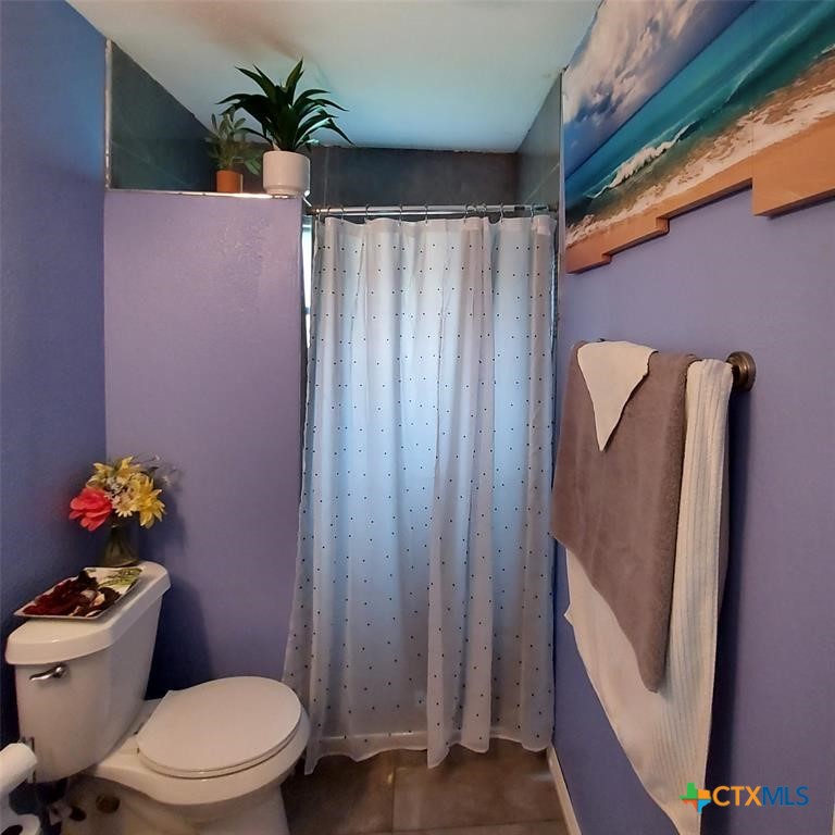 2303 Dover Road Property Photo 22