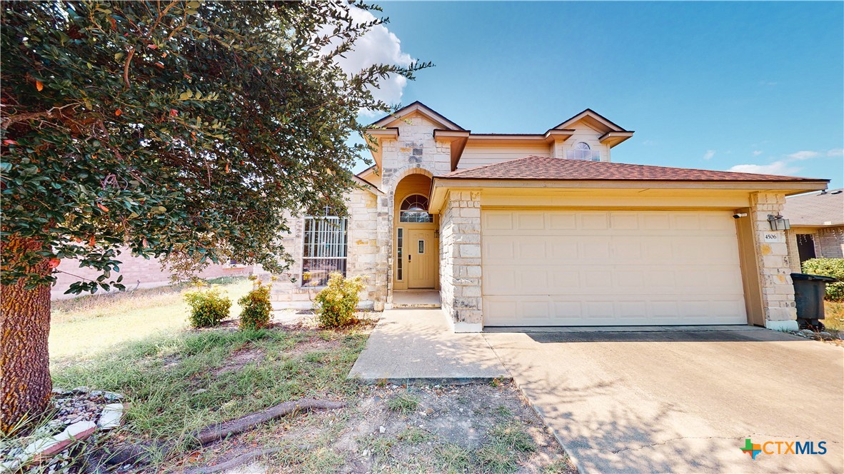 4506 Sydney Harbour Court Property Photo 1