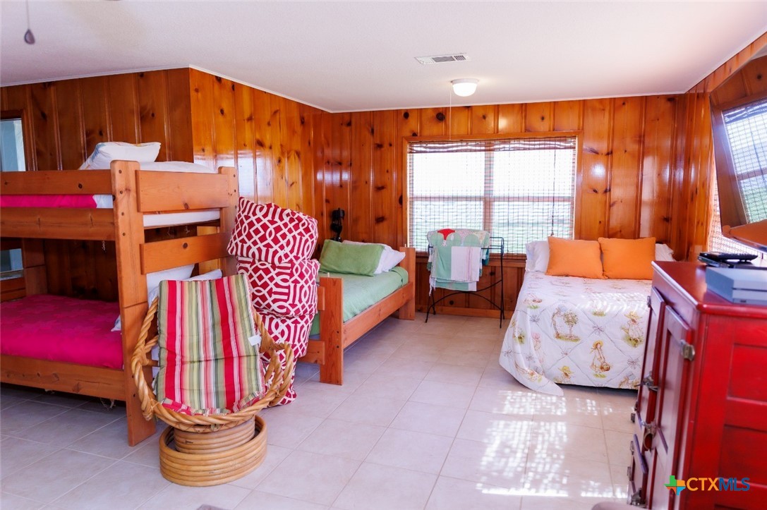 927 N Cr 307 Road Property Photo 8