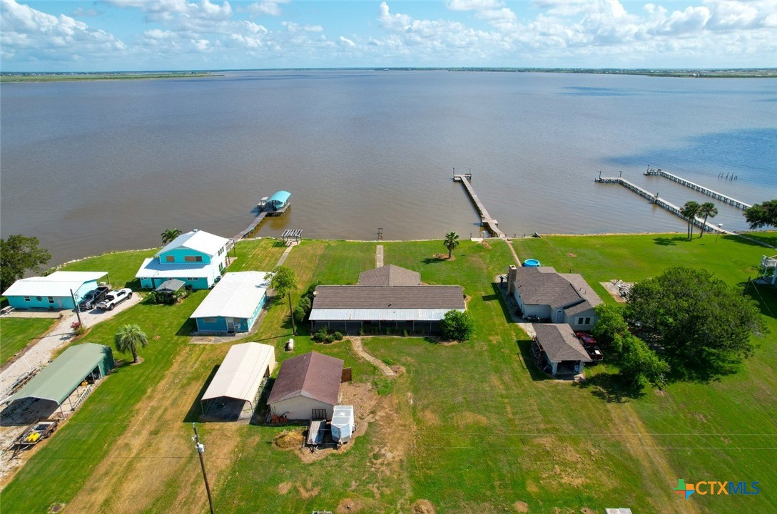 927 N Cr 307 Road Property Photo 19