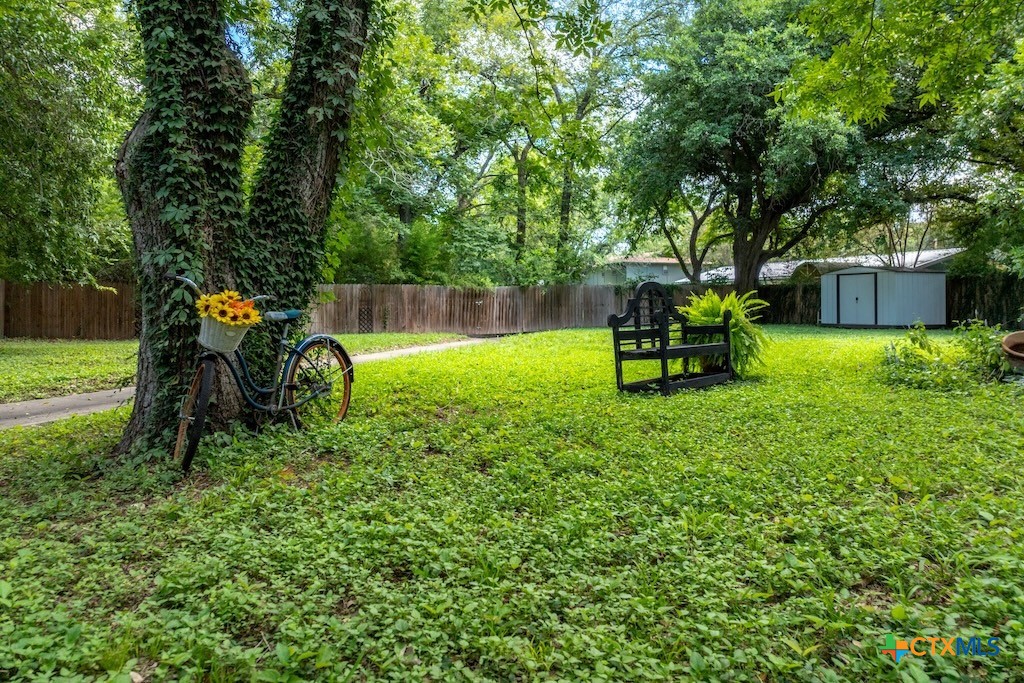 114 N College Street Property Photo 29