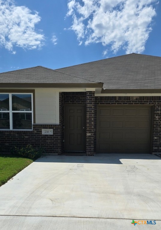 230 Green Valley Drive Property Photo 1
