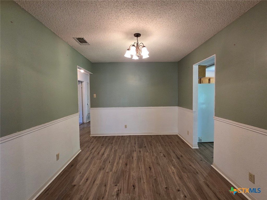 4709 Poppy Wood Circle Property Photo 8