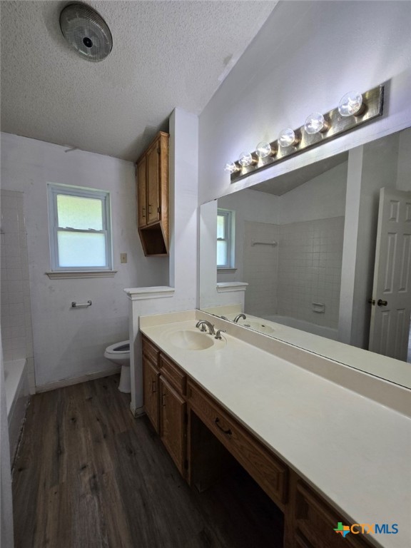 4709 Poppy Wood Circle Property Photo 12