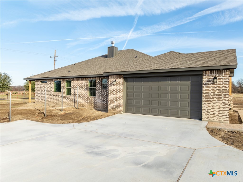 105 Westwood Park Property Photo 29