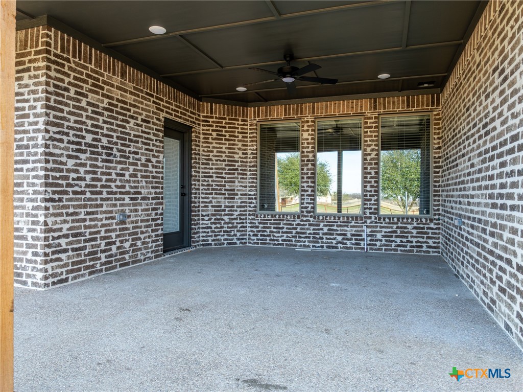 105 Westwood Park Property Photo 32