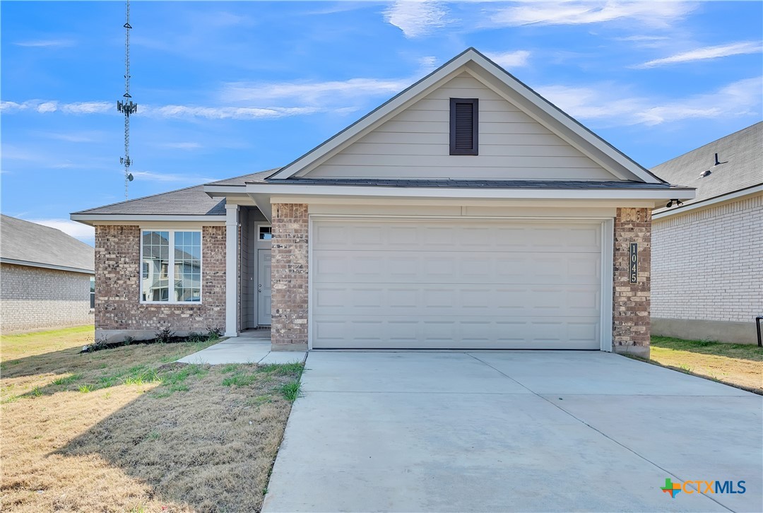 1045 Shelby Drive Property Photo 1