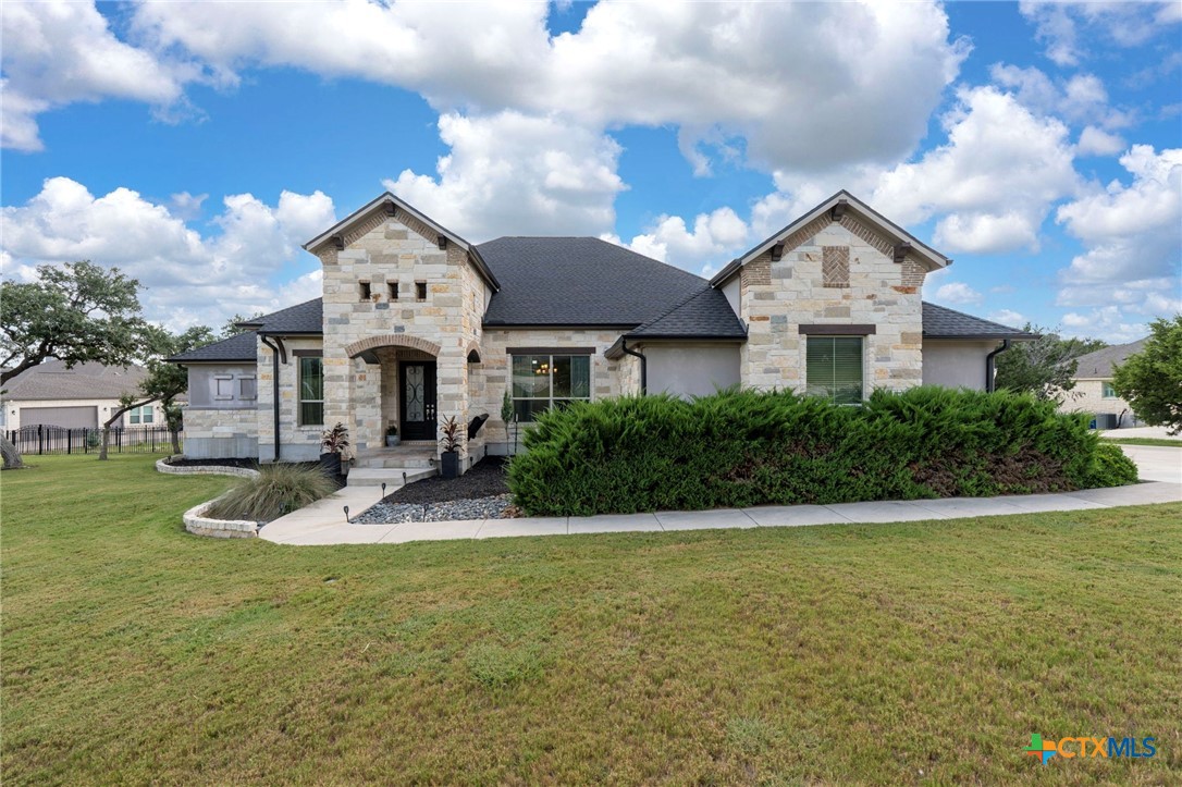 2550 Black Bear Drive Property Photo 2