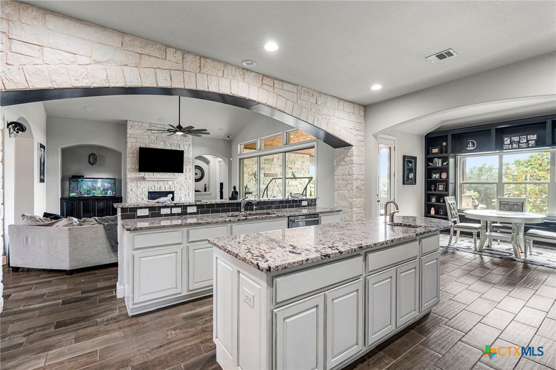 2550 Black Bear Drive Property Photo 13