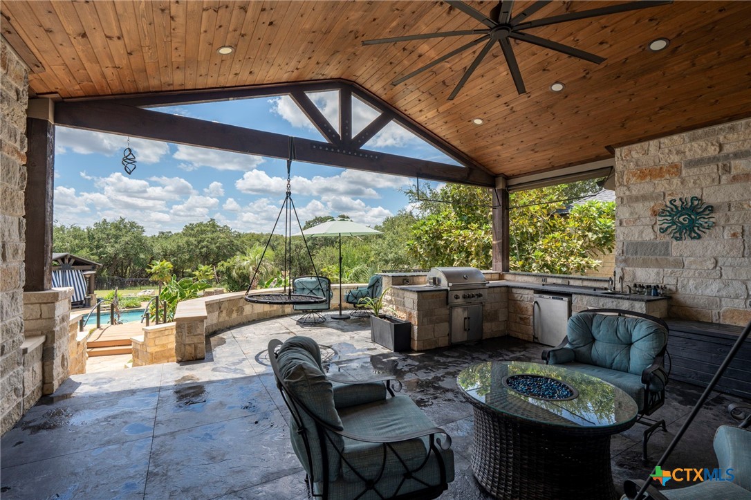 2550 Black Bear Drive Property Photo 28