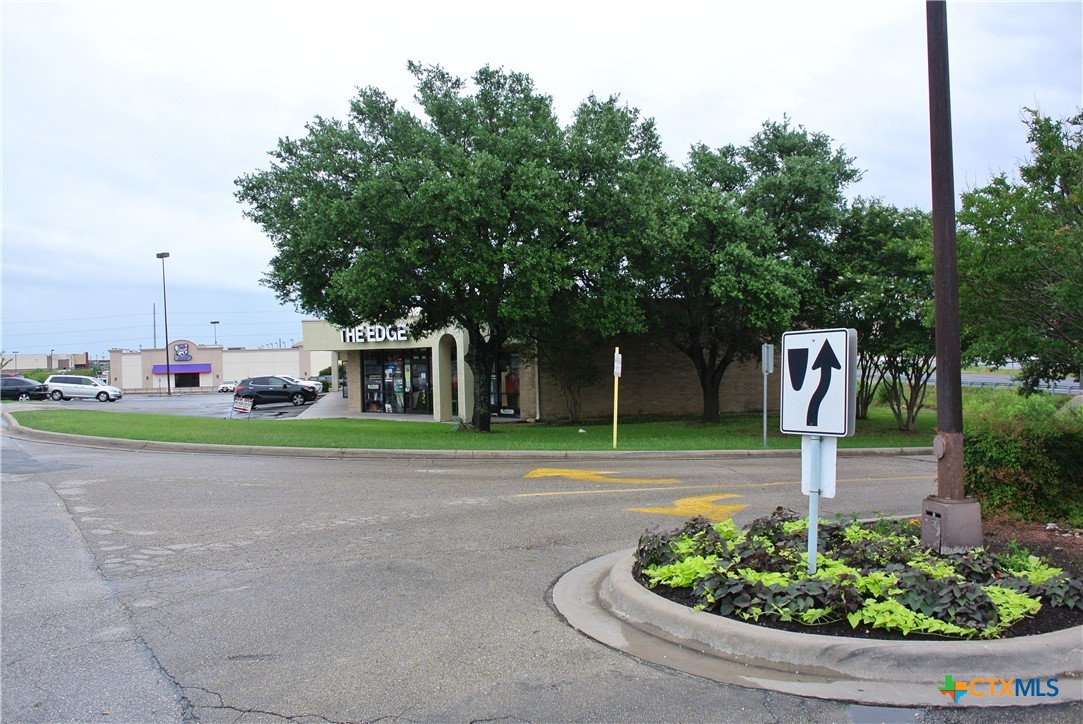 2301 E Central Texas Expressway 101 Property Photo 4