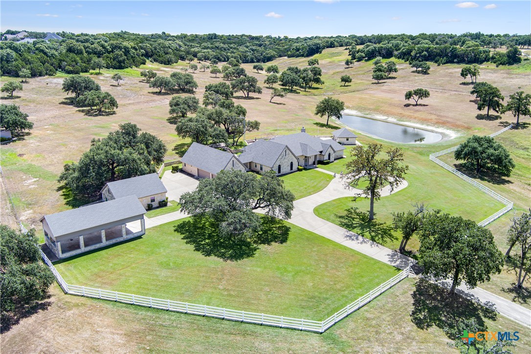 3010 Split Oak Ranch Road Property Photo 2