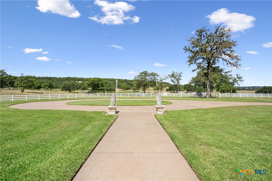 3010 Split Oak Ranch Road Property Photo 3
