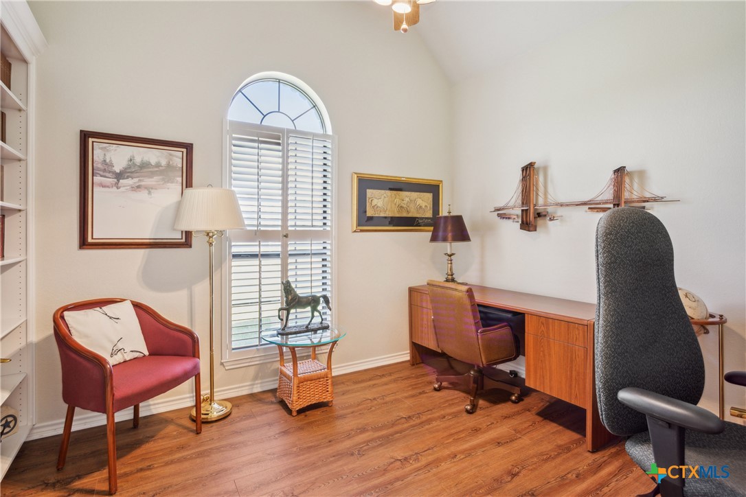 3010 Split Oak Ranch Road Property Photo 8