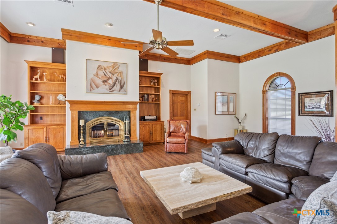 3010 Split Oak Ranch Road Property Photo 9