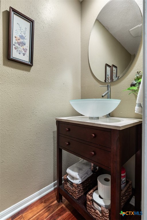 2501 Canyon Cliff Drive Property Photo 30