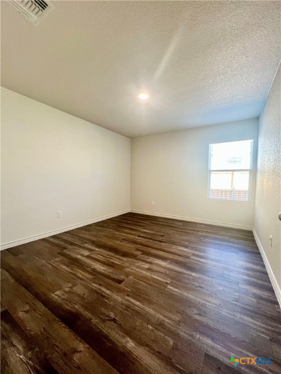 117 Dolphin Drive Property Photo 10