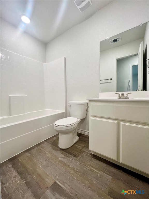 117 Dolphin Drive Property Photo 12