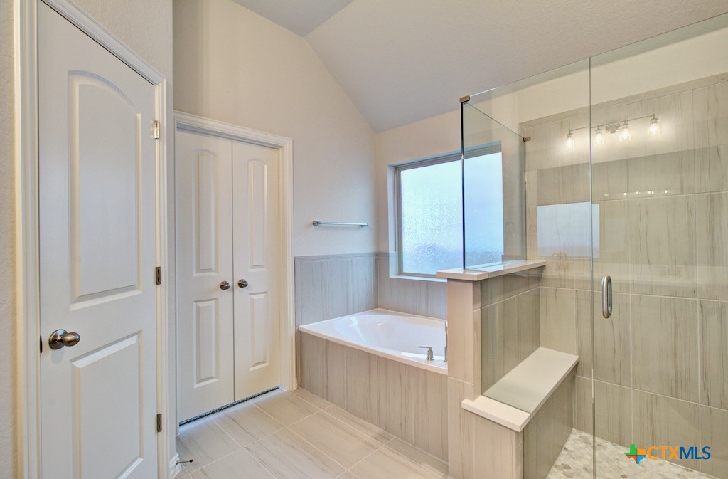 1416 Quarry Rock Property Photo 14