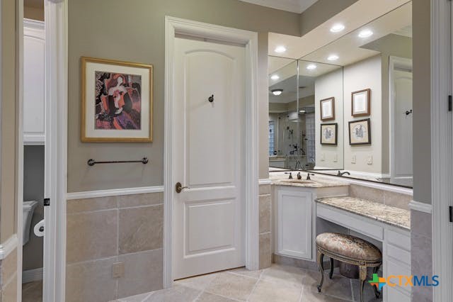 2305 Barton Creek Boulevard 29 Property Photo 26