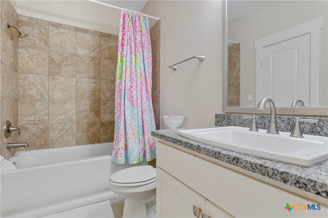 114 Lavaca Circle Property Photo 31