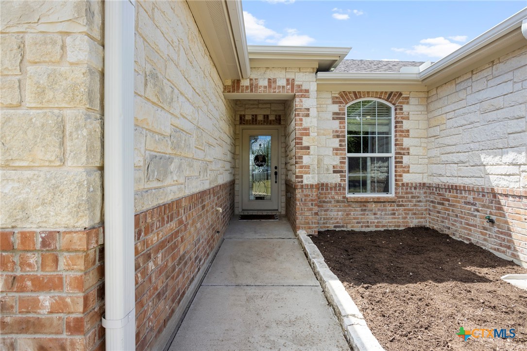 3585 W Amity Road Property Photo 5
