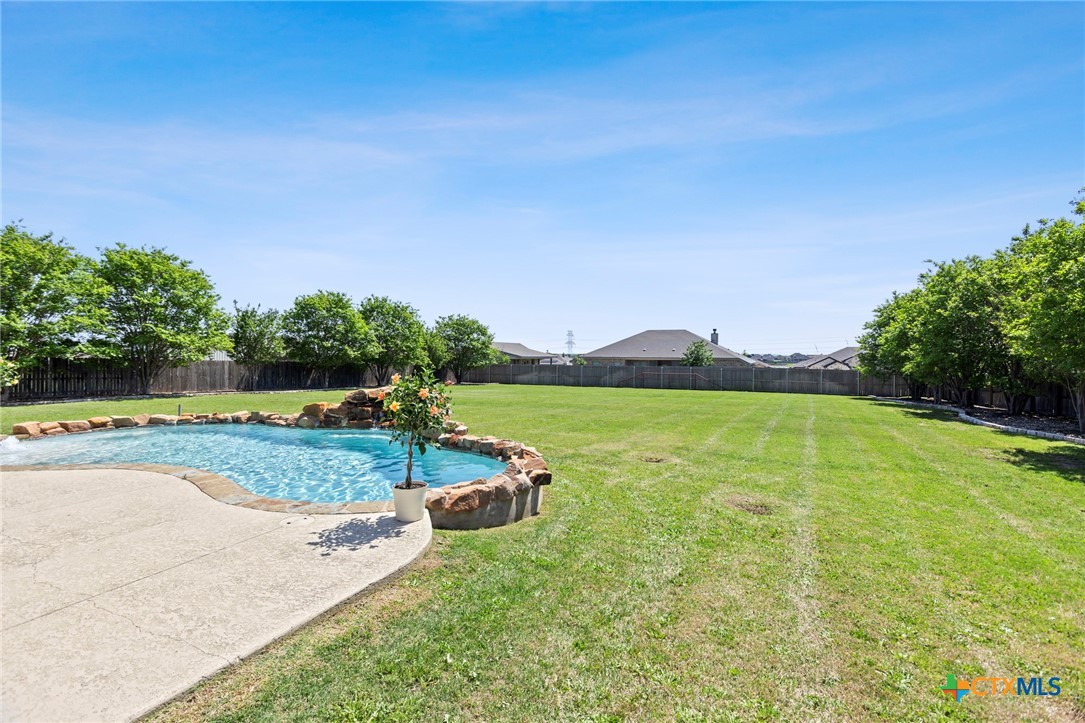 3585 W Amity Road Property Photo 32