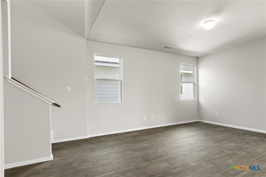 357 Jade Street Property Photo 9