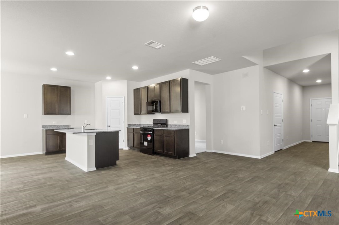 357 Jade Street Property Photo 11