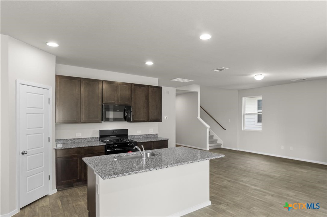 357 Jade Street Property Photo 15