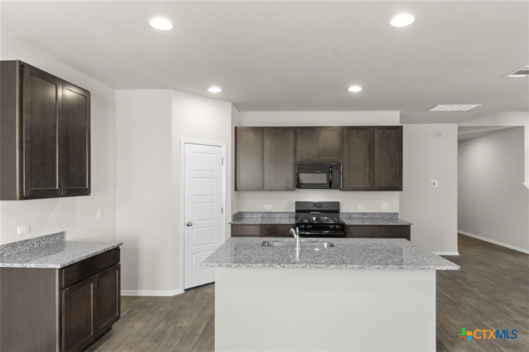 357 Jade Street Property Photo 16