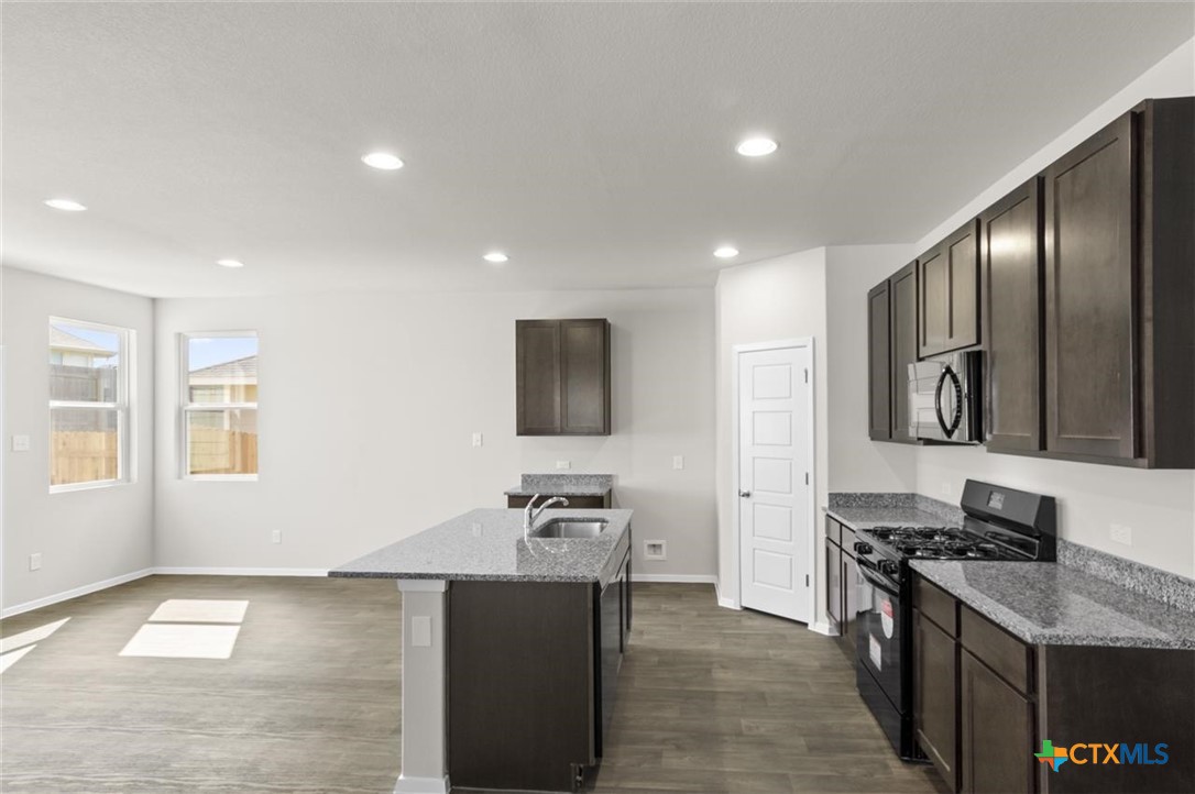 357 Jade Street Property Photo 17