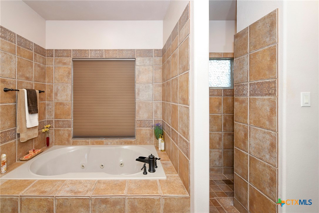 424 Lantana View Property Photo 21