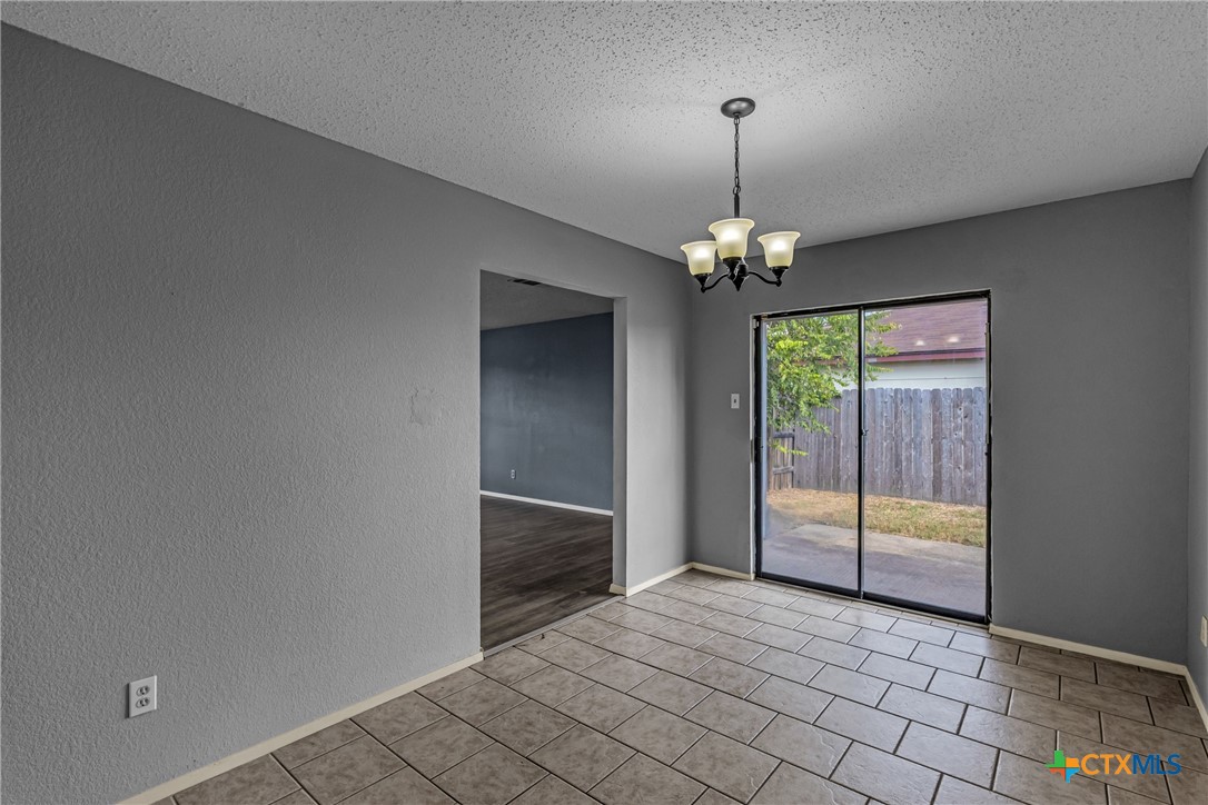 2804 Kim Drive Property Photo 6