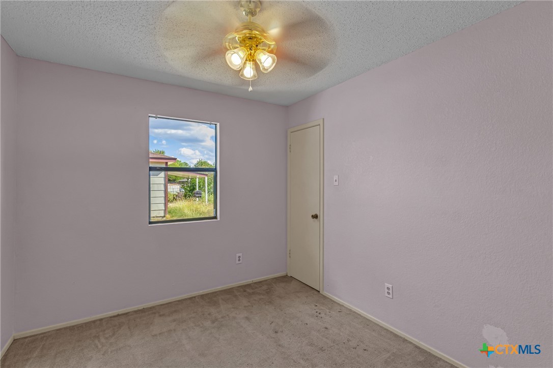 2804 Kim Drive Property Photo 16