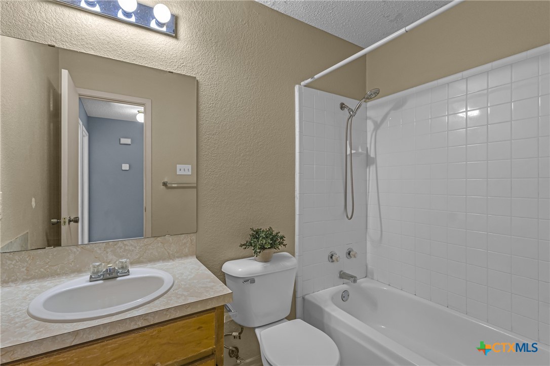 2804 Kim Drive Property Photo 17