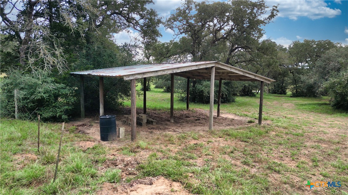 439 Sandy Ranch Road Property Photo 11