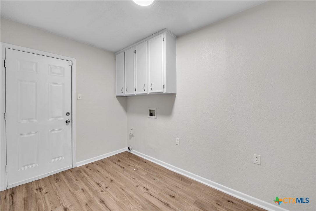 402 Cottonwood Drive Property Photo 18