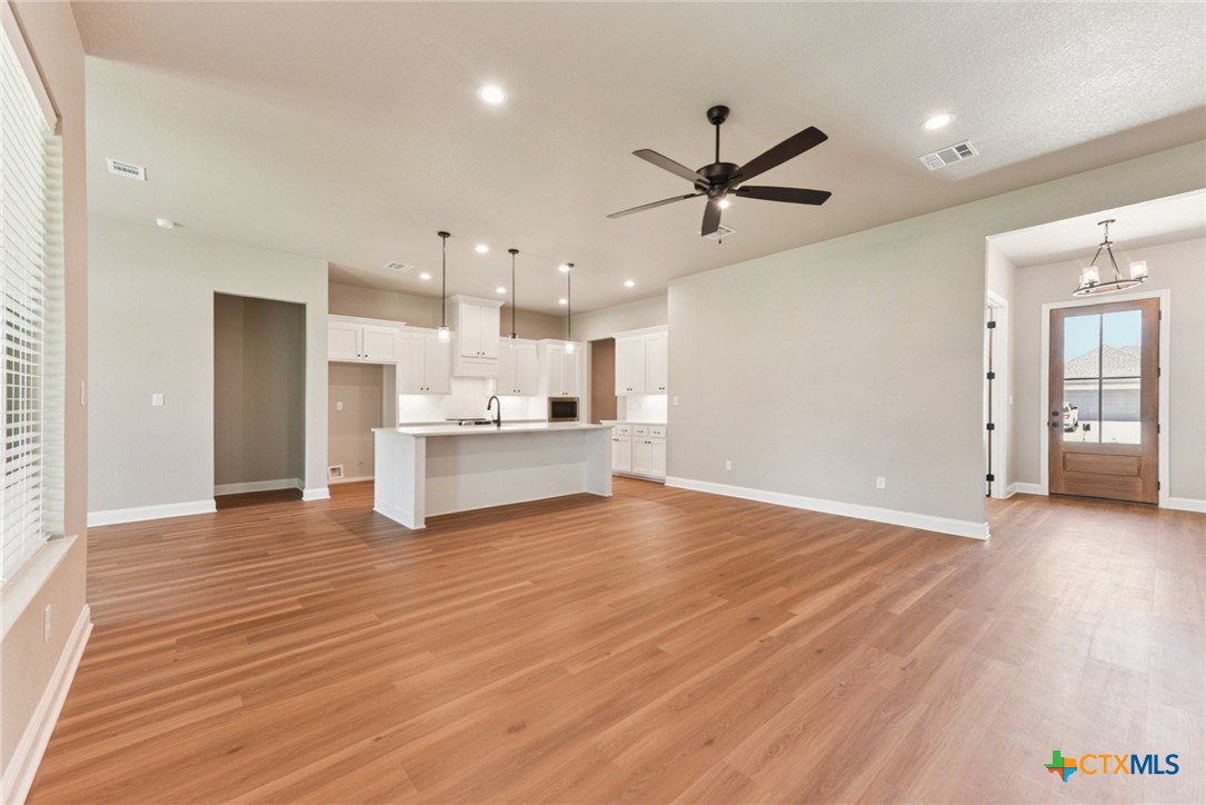 1212 Shirley Faye Lane Property Photo 10