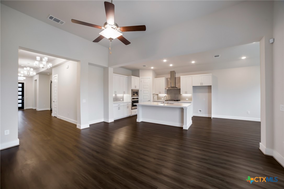 445 Chinkapin Trail Property Photo 7